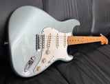 Fender Custom Shop LIMITED EDITION Closet Classic 1966 Strat Firemist Silver